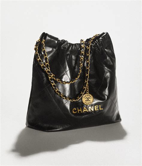 chanel trendy small black|Chanel 22 small handbag, Shiny calfskin & gold.